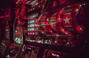 100kr gratis casino uten innskudd: finn de beste tilbudene i Norge